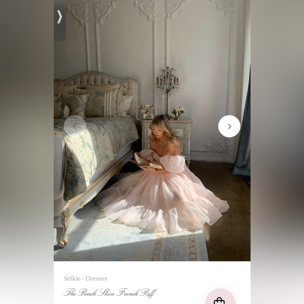 BNWOT Selkie 3x The Peach Skin French Puff